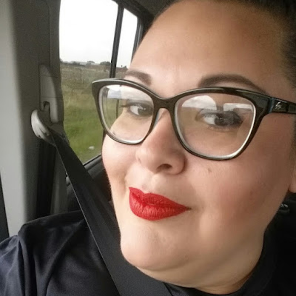 Meet your Posher, Stephanie